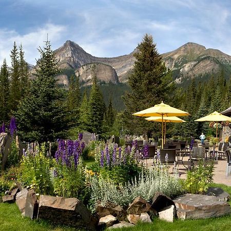 Deer Lodge Лейк-Луиз Экстерьер фото