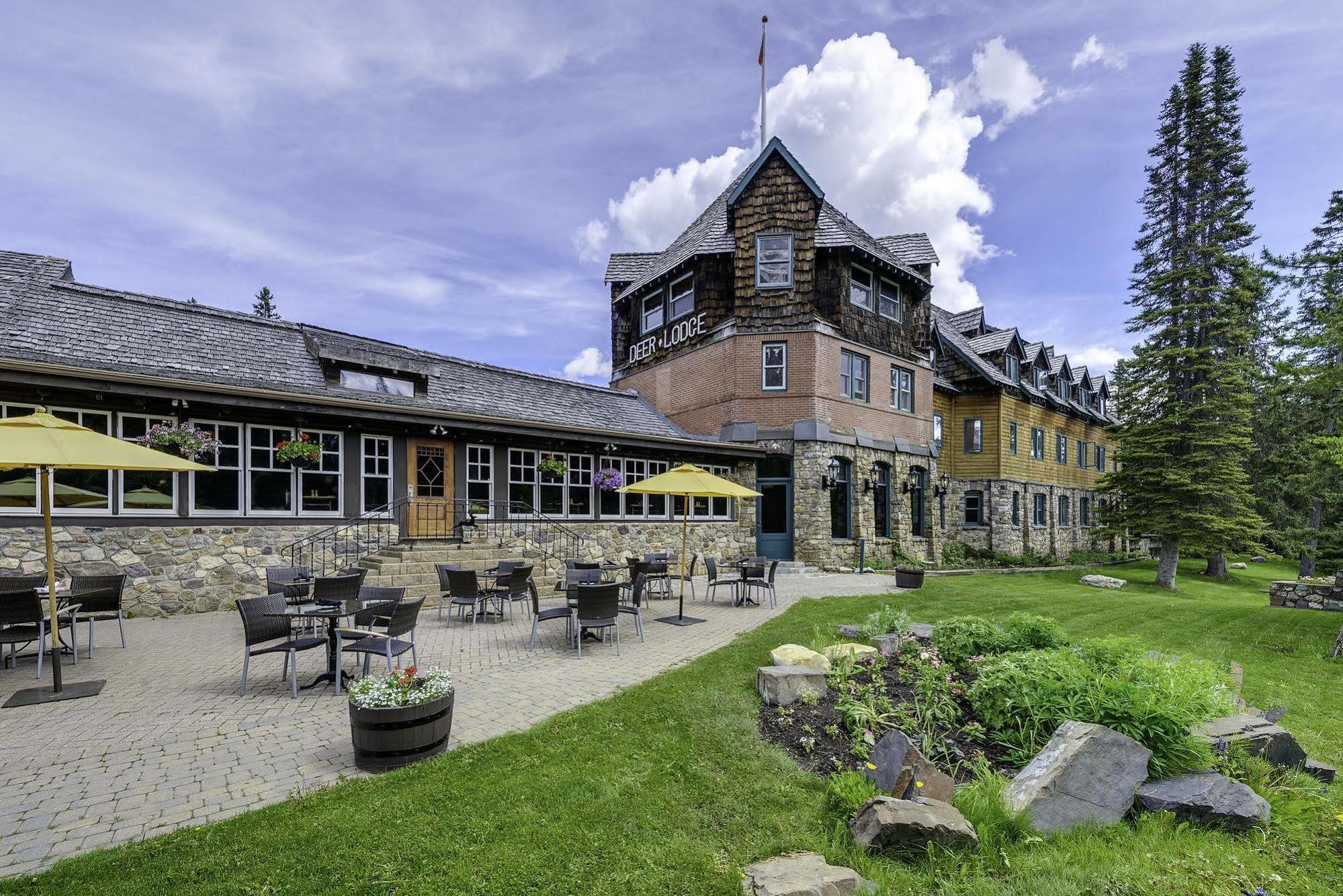 Deer Lodge Лейк-Луиз Экстерьер фото