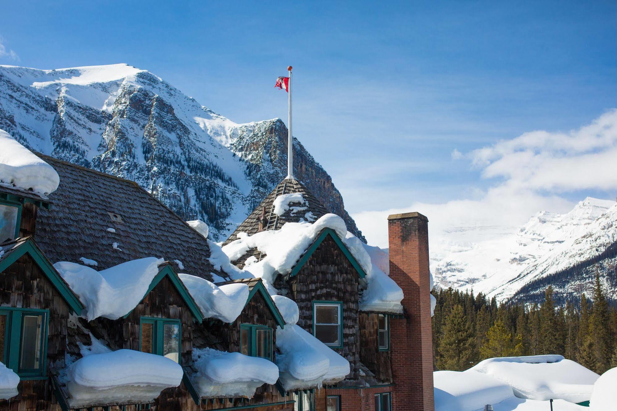 Deer Lodge Лейк-Луиз Экстерьер фото